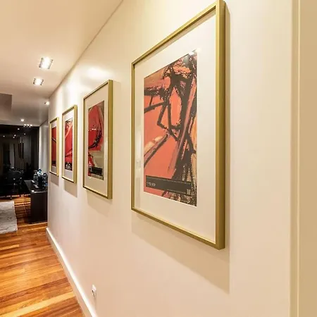 Chiado Deluxe Modern Feel 3 Bedroom * Lizbona