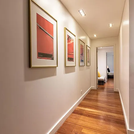 Chiado Deluxe Modern Feel 3 Bedroom *