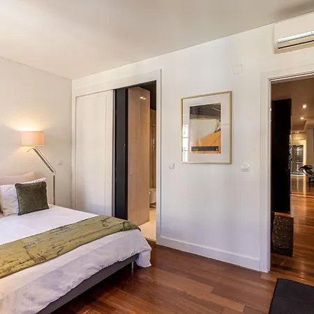 Appartamento Chiado Deluxe Modern Feel 3 Bedroom *