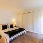 Chiado Deluxe Modern Feel 3 Bedroom Apartment Lisbon